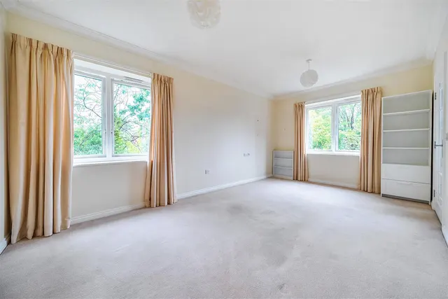 Archers Road, Eastleigh, SO50, photo 2