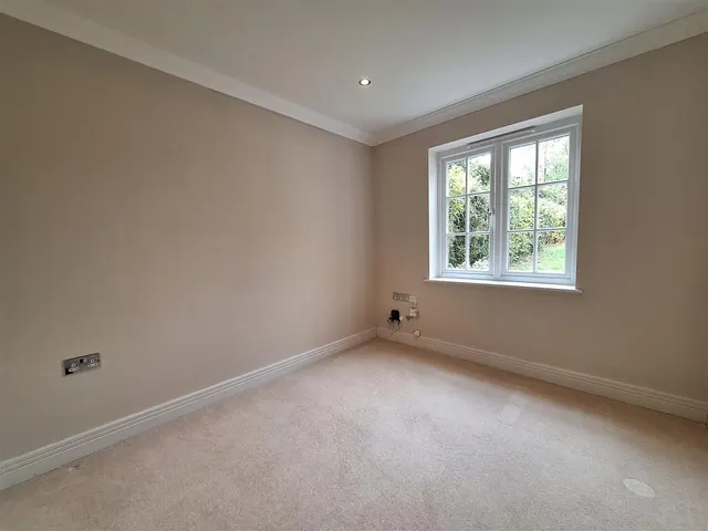 Cockney Hill, Tilehurst, RG30, photo 2