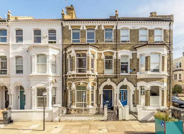 Mayflower Road, Clapham, SW9, photo 1