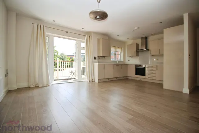 Carlton Place, Marlow, SL7, photo 2