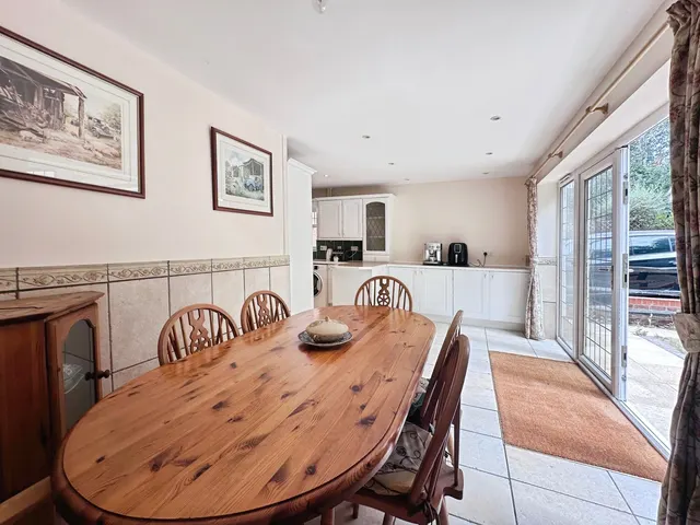 Photo 3 — Farleigh Wallop Drive, Fleet, Hampshire, GU51 1BQ
