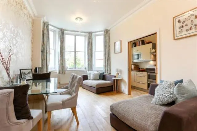 Brook Avenue, Ascot, SL5, photo 2