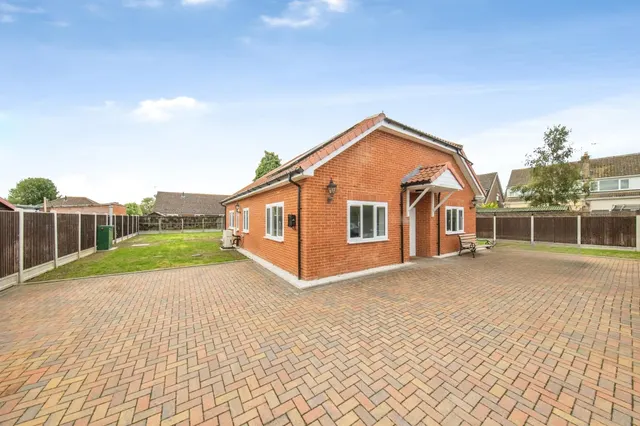 Mersea Road, Colchester, CO2, photo 1