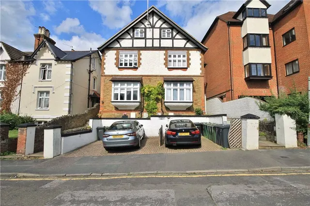 Baillie Road, Guildford, GU1, photo 1