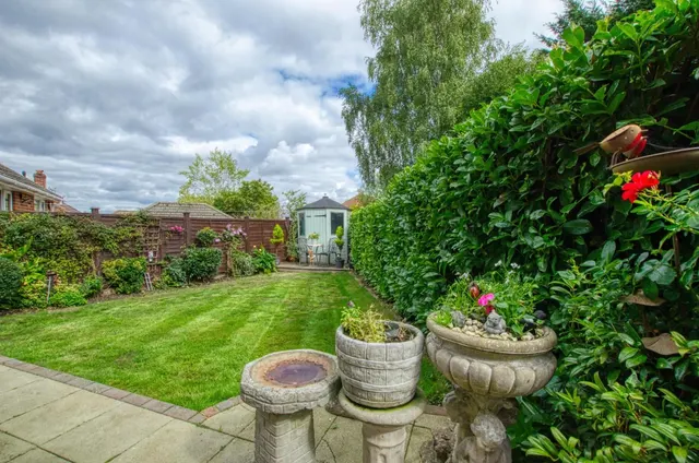 Photo 2 — Clifton Gardens, West End, Southampton, SO18 3DA