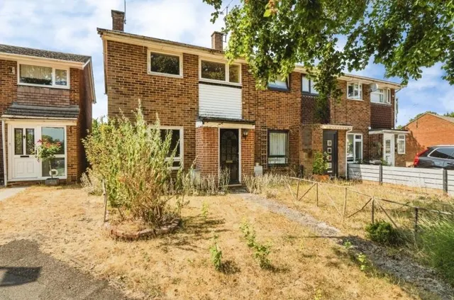 Emmbrook Gate, Wokingham, RG41, photo 1