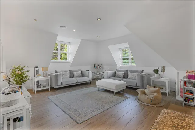 Photo 3 — Upper Mulgrave Road, Cheam, SM2 7AY