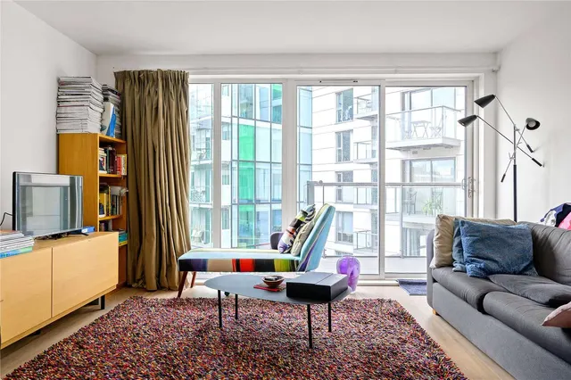 Avantgarde Place, London, E1, photo 1