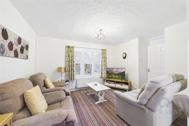 Pond Farm Close, Duston, NN5, photo 3