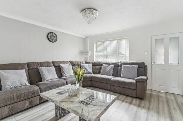 Cambridgeshire, Eaton Socon, PE19, photo 2