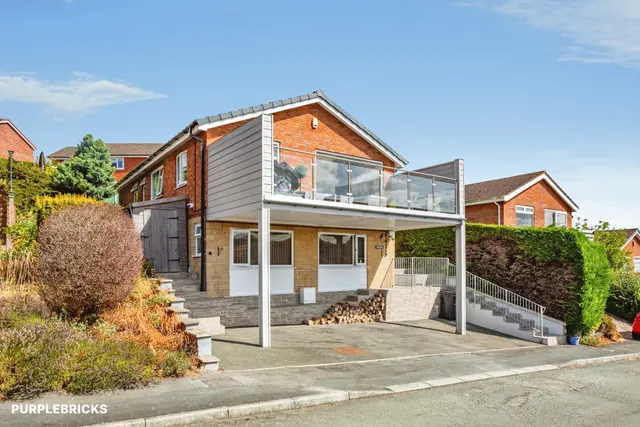 Bryn Close, Newtown, SY16, photo 1