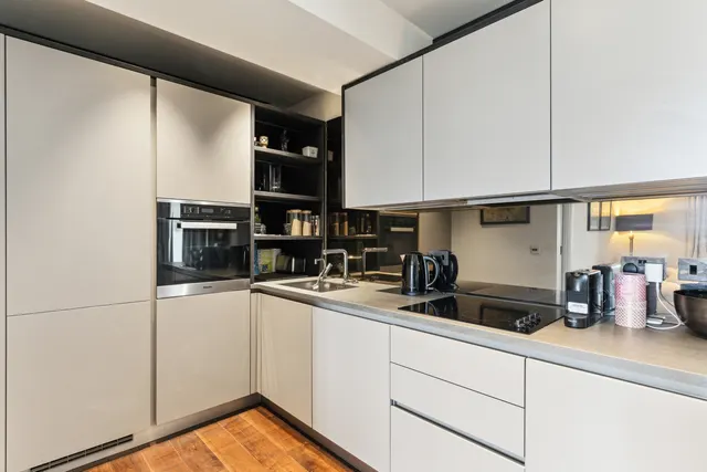 Chesterfield Gardens, Mayfair, W1J, photo 2