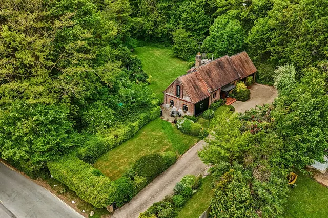 Photo 3 — Offham, Arundel, BN18