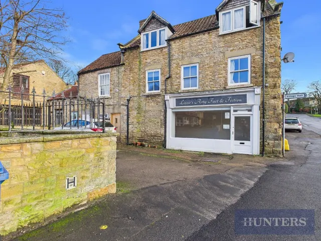High Street, Brompton-By-Sawdon, YO13, photo 1