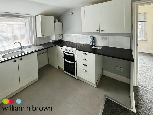 Hayes Road, Clacton-On-Sea, CO15, photo 2