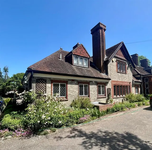 2 bedroom house — Sylvan Avenue, The Annex, Hornchurch, RM11 2PL