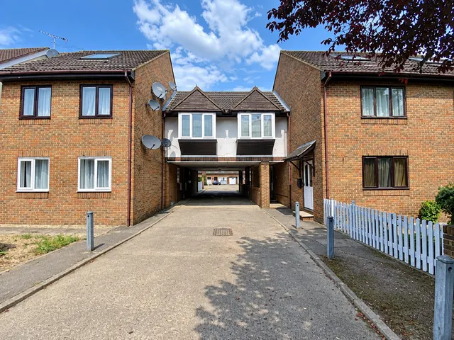 Bicester Road, Aylesbury, HP19, photo 1