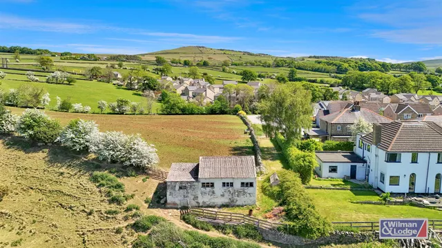 Photo 3 — Breakmoor Avenue, Silsden, BD20 9PW