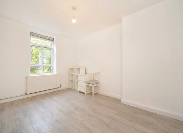 Homerton Road, Hackney, E9, photo 3