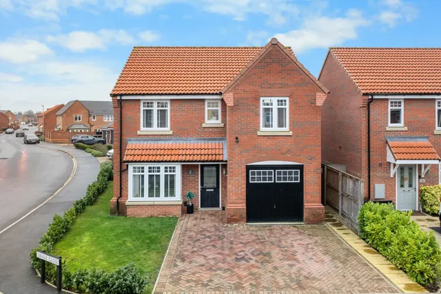 Swale Close, Langthorpe, YO51, photo 1