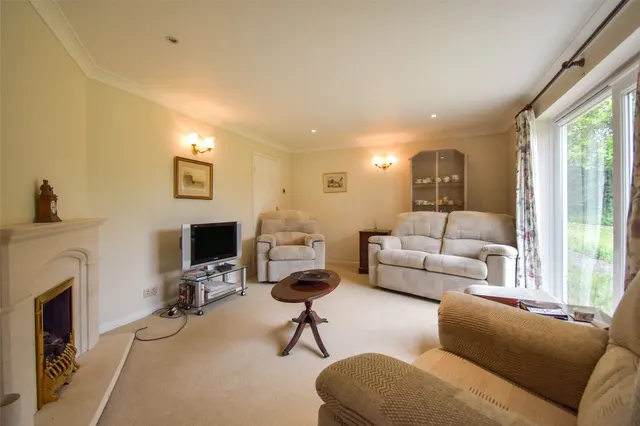 Photo 2 — Crown Drive, Badshot Lea, Farnham, Surrey, GU9 9JN