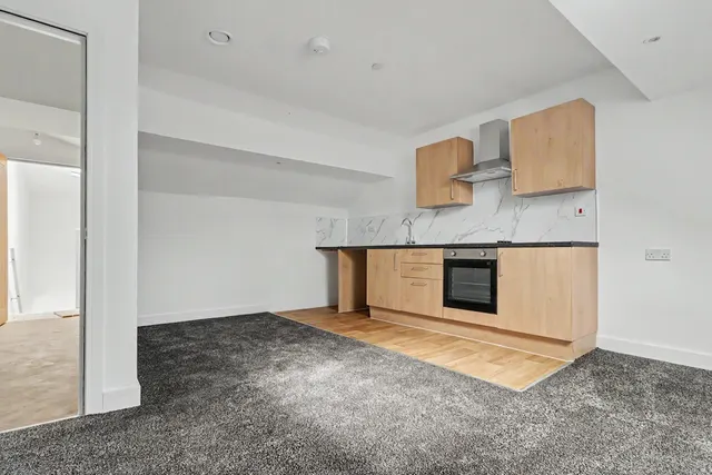 Commercial Street, NP20, photo 1