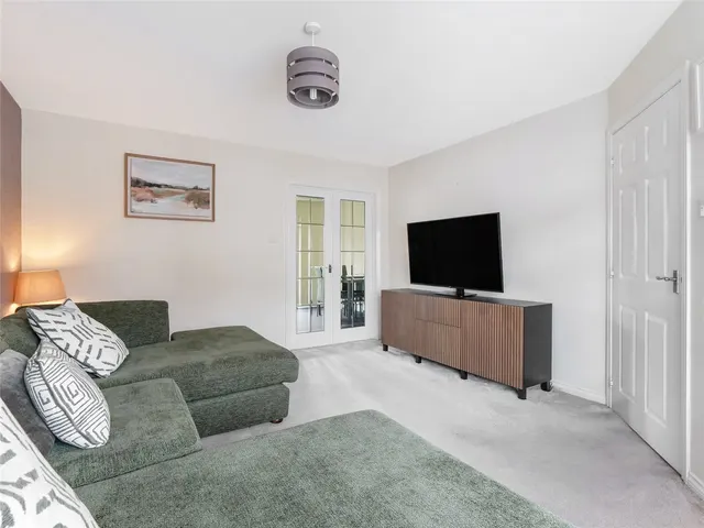 Photo 3 — Dalwhinnie Crescent, Kilmarnock, East Ayrshire, KA3