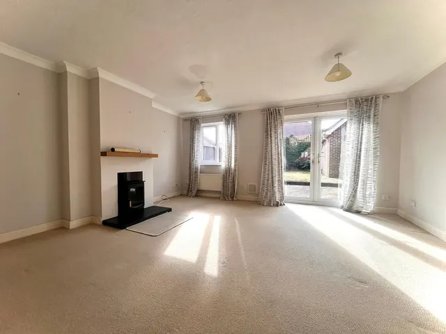 Gainsborough Mews, Titchfield, PO14, photo 2
