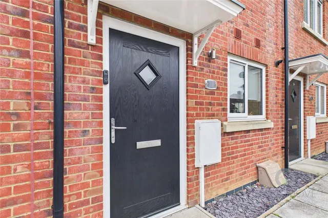 Milner Road, Finedon, NN9, photo 3