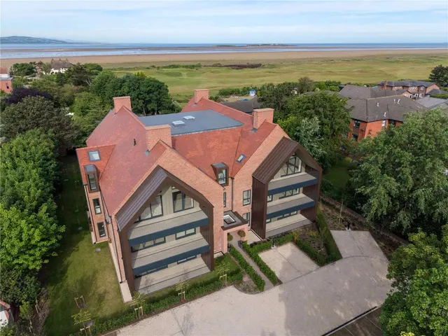 The Links, Meols Drive, West Kirby, Wirral, CH48 5DB, photo 1