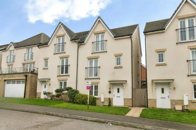 Cloakham Drive, Axminster, EX13, photo 1