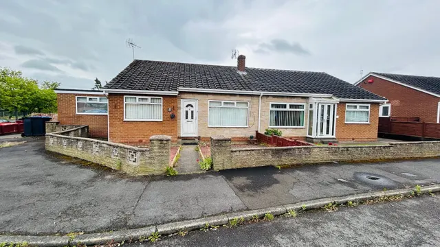 Paris Place, Marton-In-Cleveland, Middlesbrough, photo 1