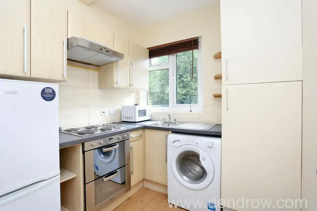 Photo 3 — 292 Western Avenue, London, W3 0PH