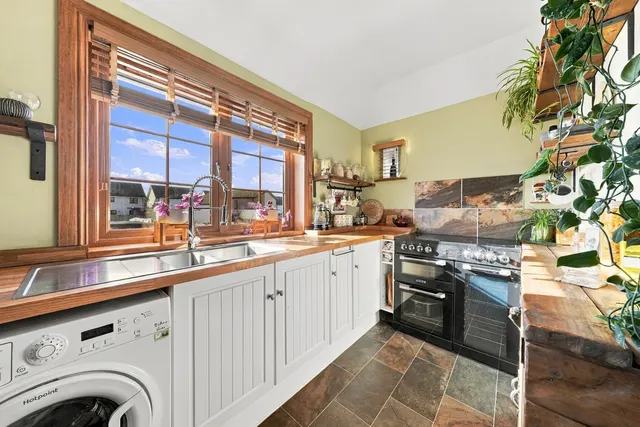 Benview Terrace, Fishcross, FK10, photo 3
