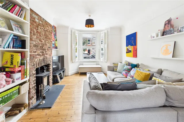 Ellora Road, London, SW16, photo 1