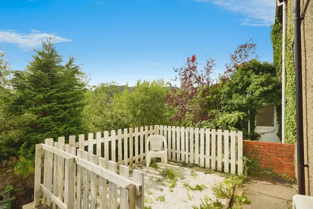 Pengelli Terrace, Blaenau Ffestiniog, LL41, photo 2