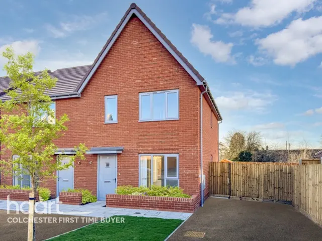 Tambour Place, Colchester, CO6, photo 1