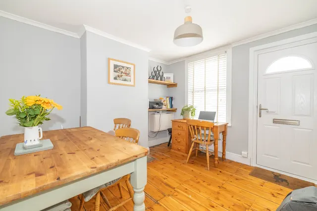 St. Johns Road, Faversham, ME13, photo 2
