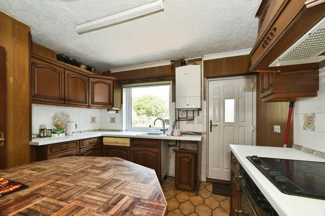 Photo 3 — Matson Avenue, Matson, Gloucester, Gloucestershire, GL4