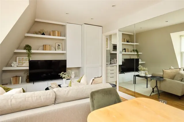 Adamson Road, London, NW3, photo 3