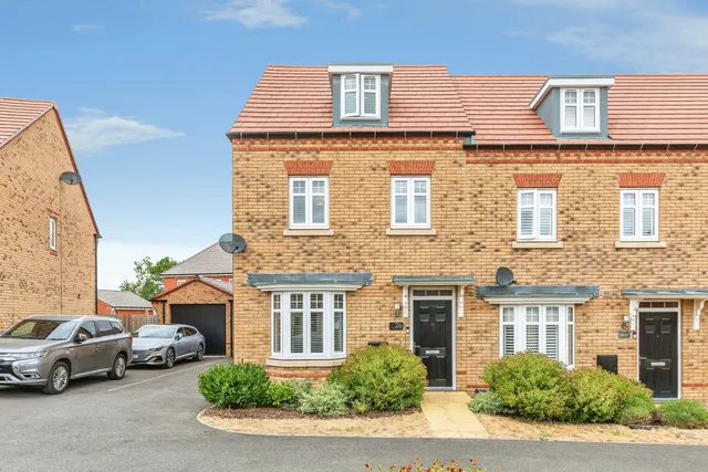 Bugbrooke Lane, Kettering, NN15, photo 1