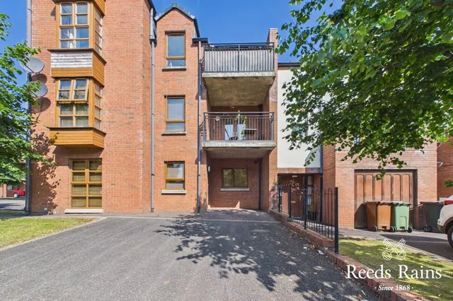 Redwood Grove, Dunmurry, BT17, photo 2
