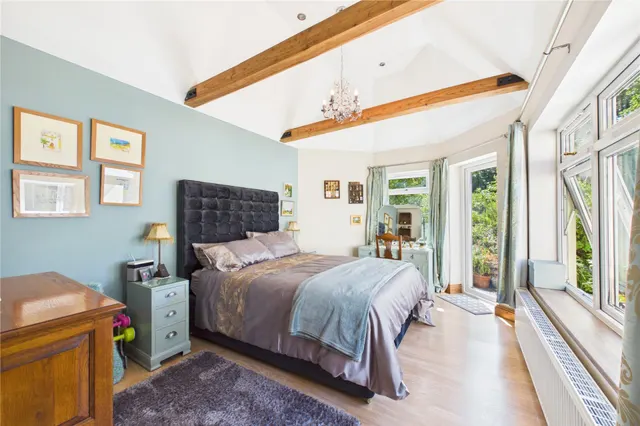 Beech Road, Purley on Thames, RG8, photo 3