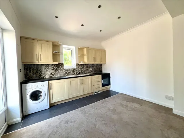 Springfield Road, Guildford, GU1, photo 3