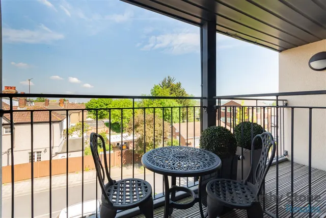 Northwick Park Road, Harrow, HA1, photo 1