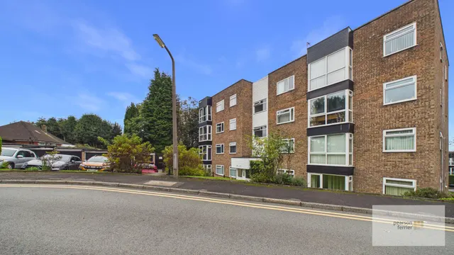 Lowther Road, Prestwich, M25, photo 1