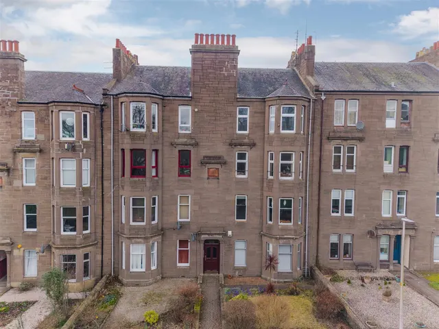 Baxter Park Terrace, Dundee, photo 1