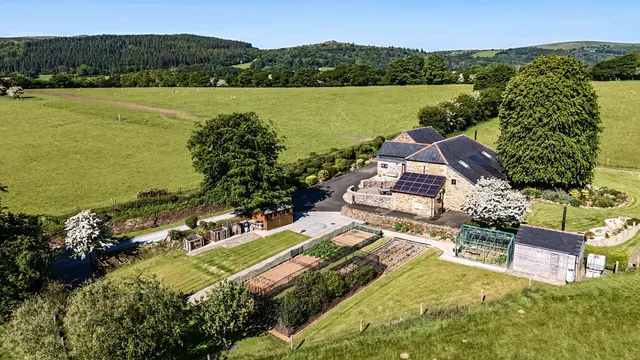 North Hill, Launceston, Cornwall, PL15 7NH, photo 1