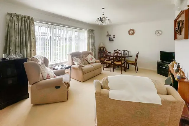 Rustington, Littlehampton, BN16, photo 3