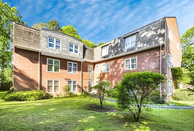 Heatherdale Road, Camberley, GU15, photo 1